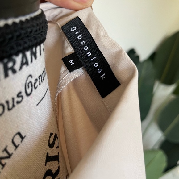 Gibsonlook Beige long Soft-fabric trench coat SZ Medium - Picture 2 of 2